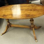 896 3035 COFFEE TABLE